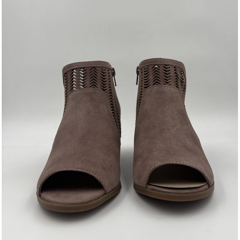 NEW Lucky Brand LK-Bahrie Oiled Suede Dusty Rose Bootie Women's Size 7.5 - Picture 2 of 11